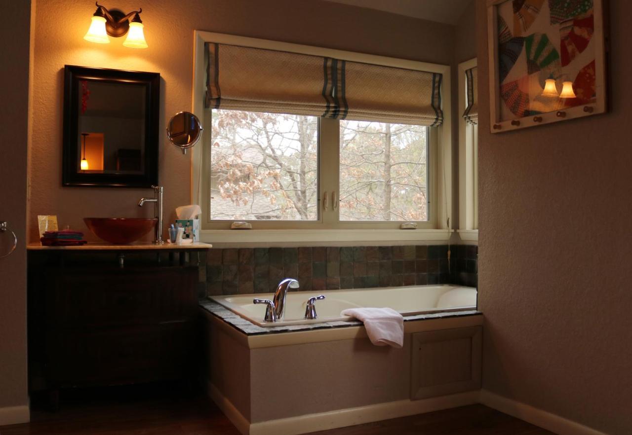 The Grand Treehouse Resort Eureka Springs Εξωτερικό φωτογραφία
